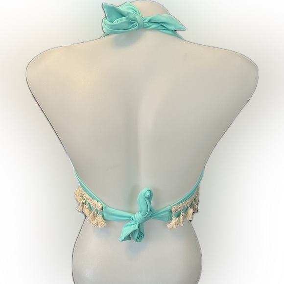 *Closet clear out* Kibys halter bikini top - Picture 3 of 7